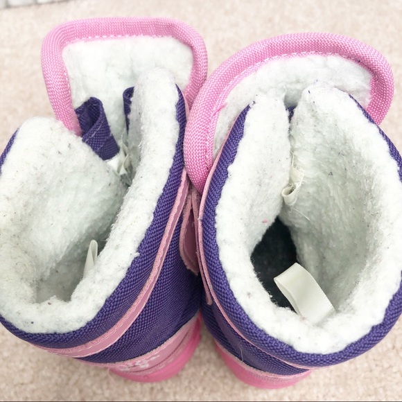 Gray Wolf Pink Toddler’s Winter Boots size 5 - Picture 6 of 10